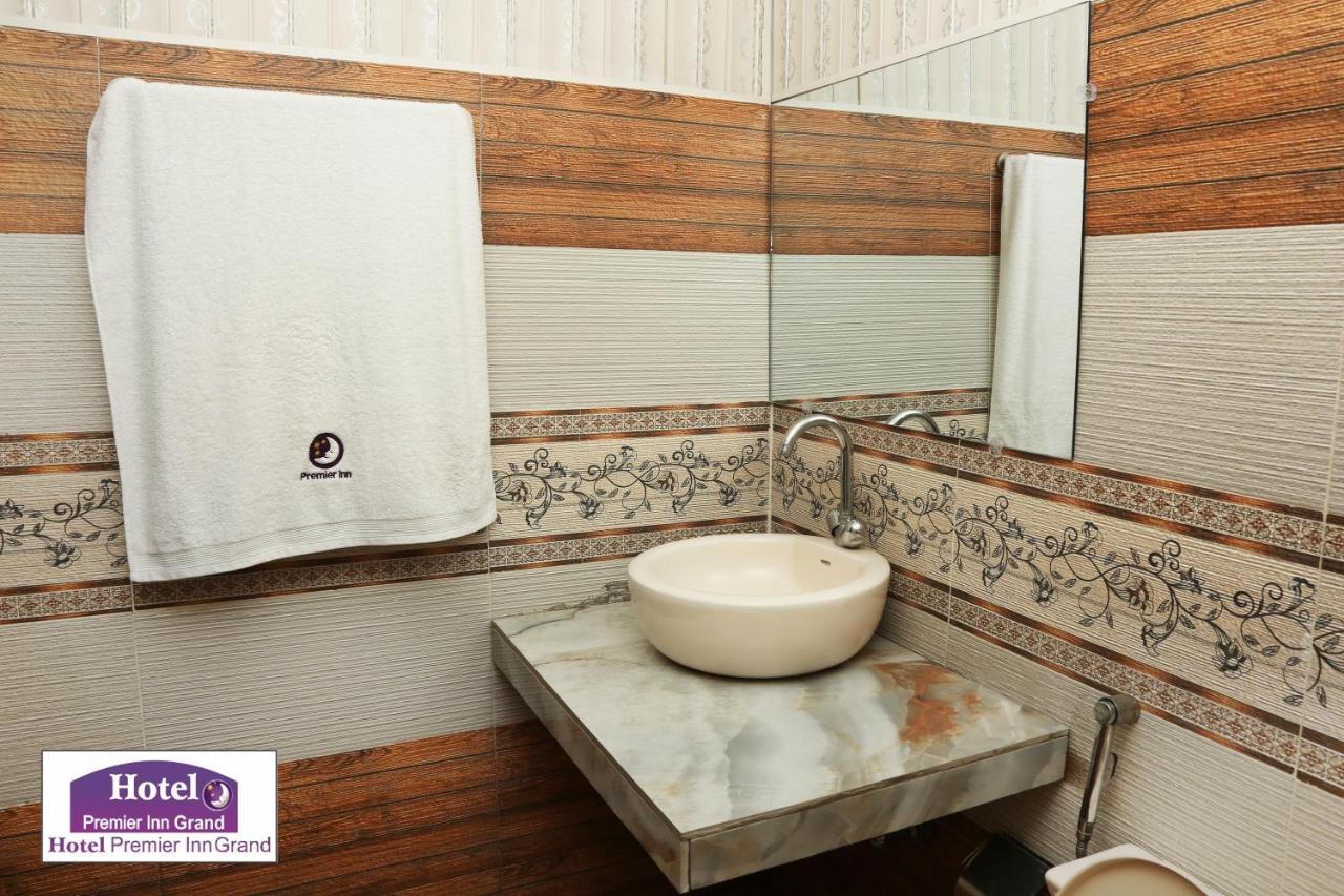 Premier Inn Johar Town Lahore Exterior photo