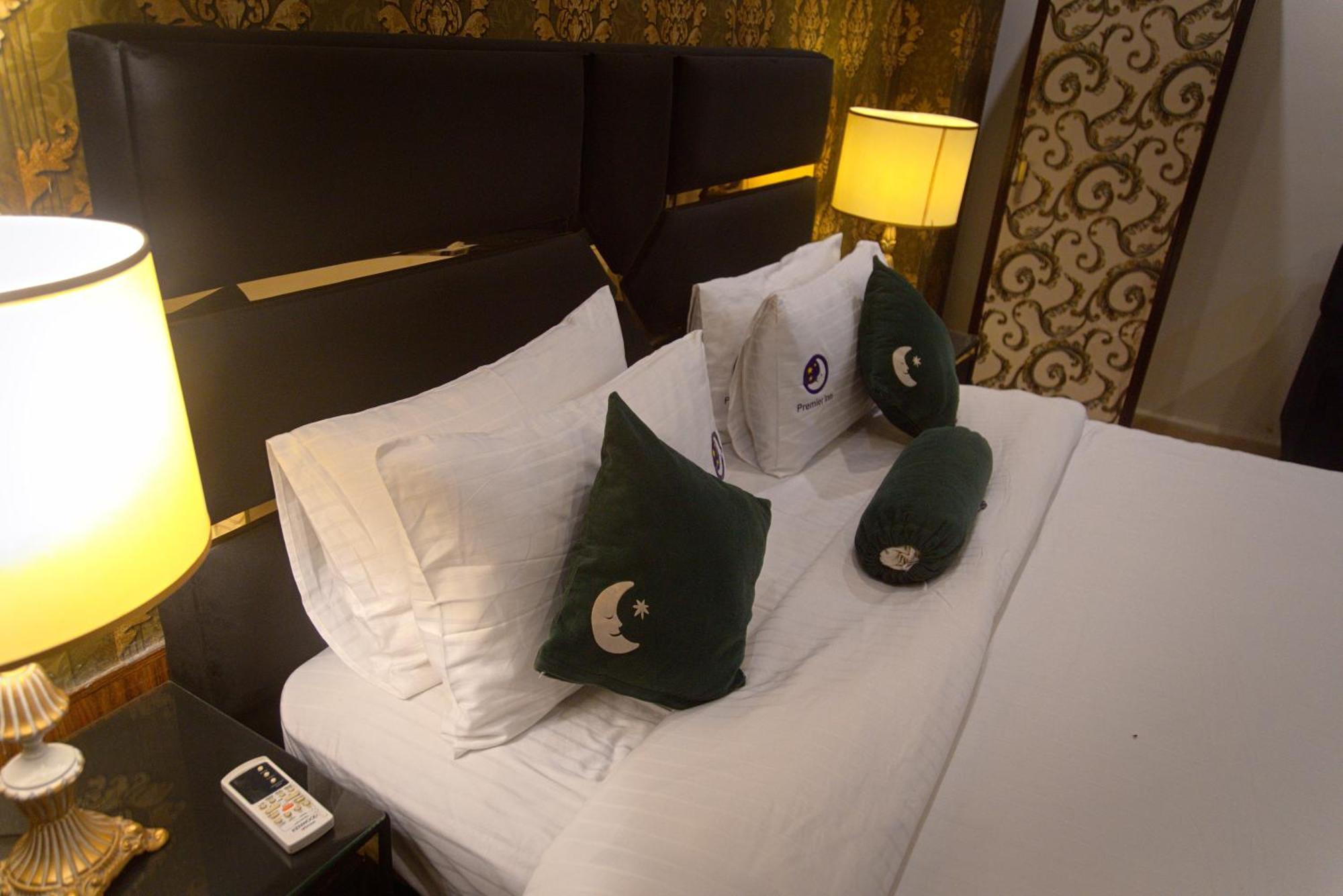 Premier Inn Johar Town Lahore Exterior photo
